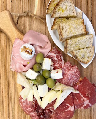 Prosciutteria Alcolica | Typical Specialties and Pasta · Foto 9